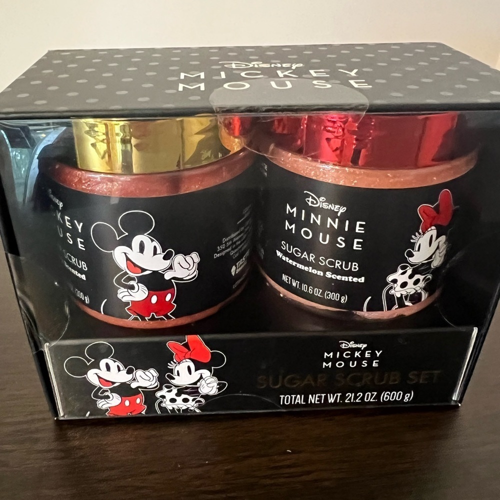 Disney Mickey and Minnie Mouse Sugar Scrub Duo - Picture 1 of 6